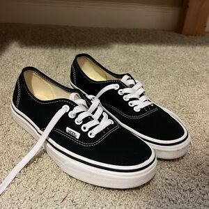 women’s black vans